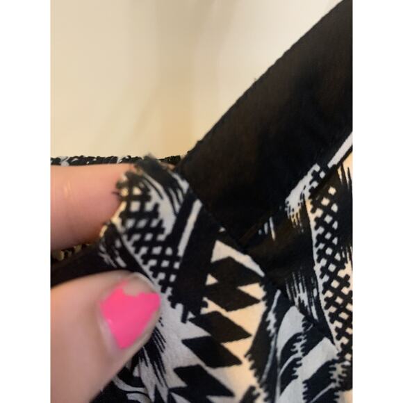 Delias black and white spaghetti straps mini patterned dress womens size small - Picture 4 of 6